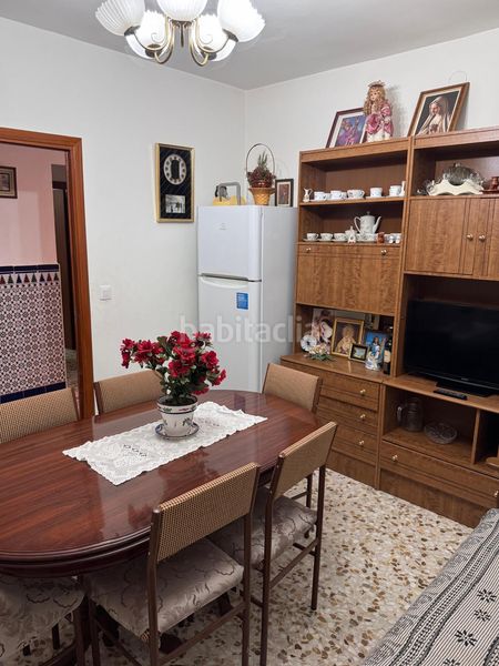 Foto e46f15c2-0475-4647-883e-912f6a6b9bd5. Casa adossada a Carrizosa