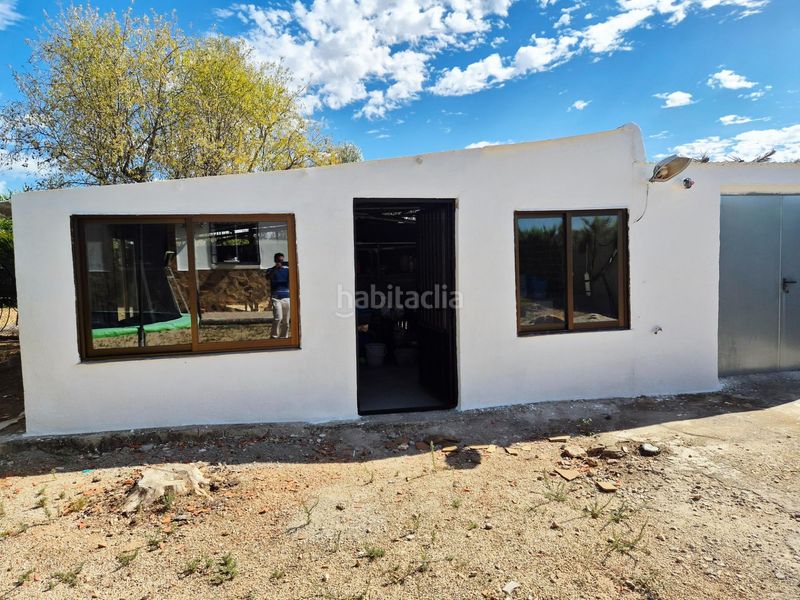 Foto 31db720e-f5b3-4d6e-8c10-fd76490dc895. Casa amb aparcament piscina a Área Rual - Valverde - Las Casas Ciudad Real