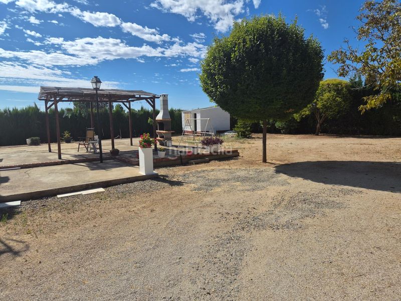 Foto f70cdf9d-44f7-4de0-8f04-16b250a7fbe1. Casa amb aparcament piscina a Área Rual - Valverde - Las Casas Ciudad Real