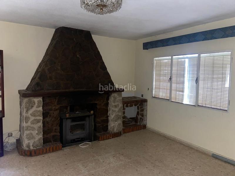 Foto 3444d711-a130-4819-8a36-bcad111d9b23. Chalet en avenida yedra en Piedrabuena