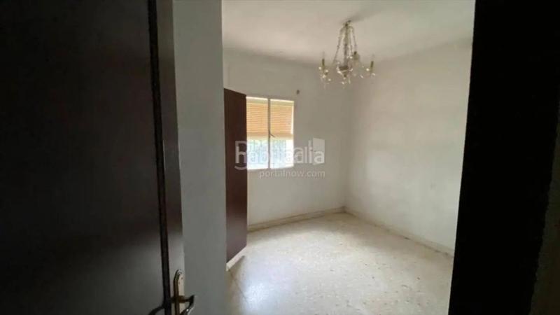 Foto 61e1761a-a84a-46ec-9cad-3a237b8344f3. Chalet en avenida yedra en Piedrabuena