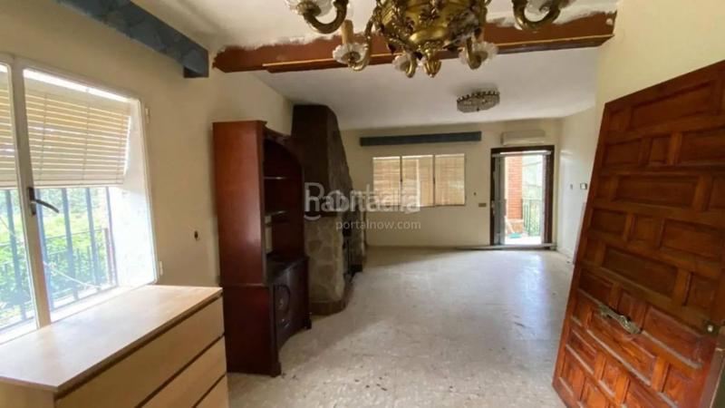 Foto 673fc8aa-9d8b-4f80-9e41-509430f76284. Chalet en avenida yedra en Piedrabuena