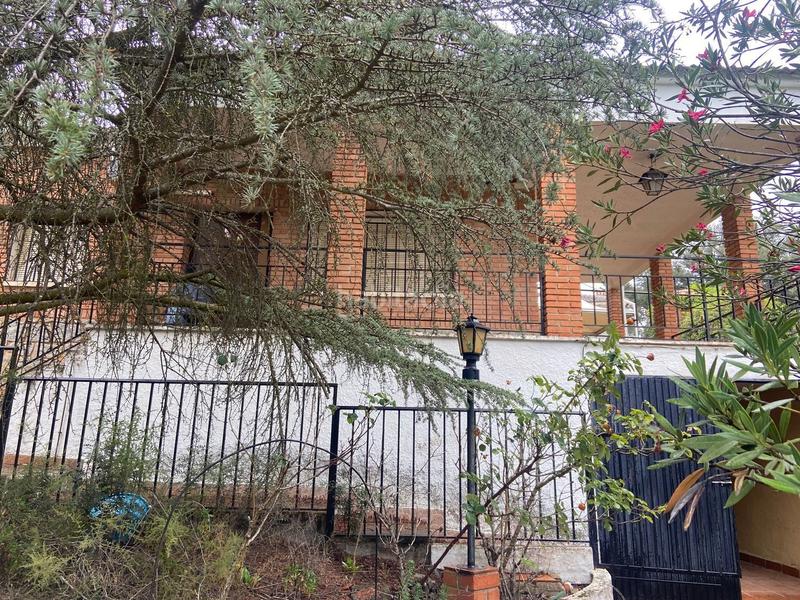 Foto 8ee50892-dd7b-4e78-bd89-5f7b62d72b86. Chalet en avenida yedra en Piedrabuena