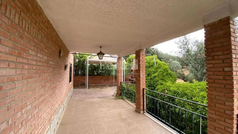 Foto f05de198-5b79-4fb9-829a-d1fe6e4f51fc. Chalet en avenida yedra en Piedrabuena