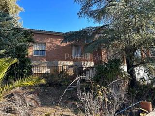 Chalet en Avenida yedra