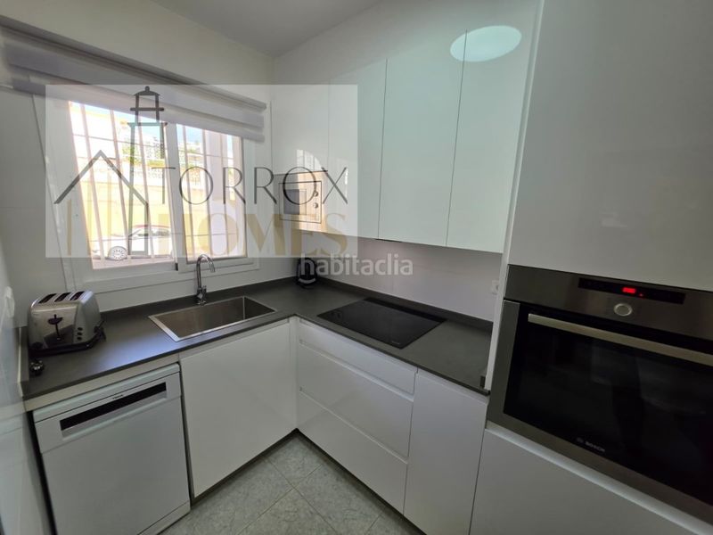 Foto 51c79955-f853-4c70-a2d6-4c6d61e7f21b. Apartament a Torrox park Torrox