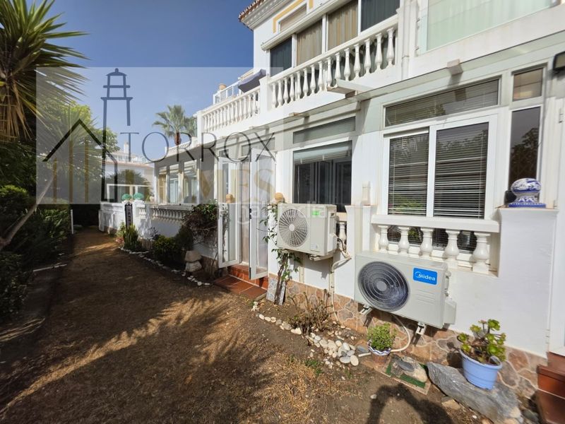 Foto 9d5aa4f9-7d4b-489b-b19d-0ac89d8c32cd. Apartament a Torrox park Torrox