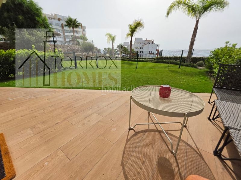 Foto 0ec4c204-7b2b-4116-b421-662189959902. Apartament amb aparcament a El Peñoncillo Torrox