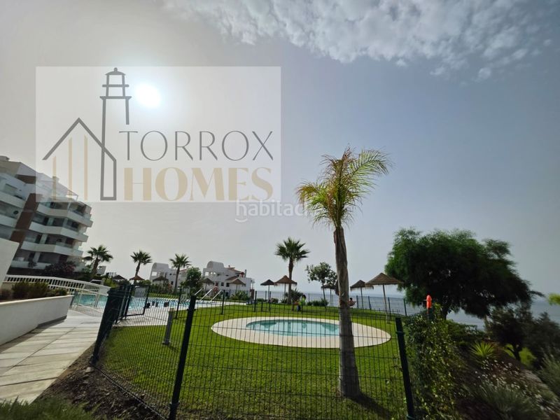 Foto 4e442209-11b6-4175-a533-b7fe9422c0e0. Apartament amb aparcament a El Peñoncillo Torrox