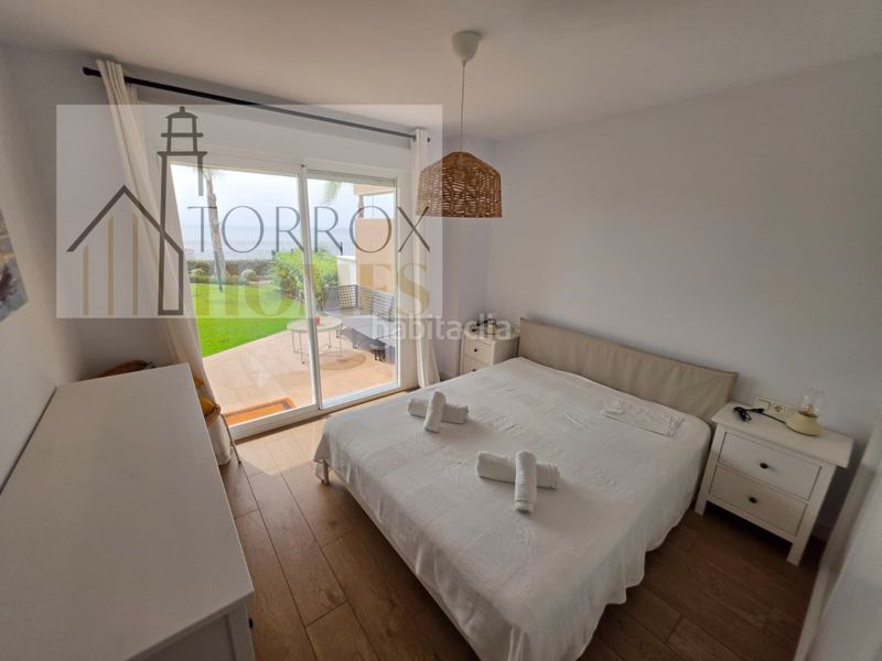 Foto bf8dcf42-8671-4c05-b5c4-1964b58ce2e4. Apartament amb aparcament a El Peñoncillo Torrox