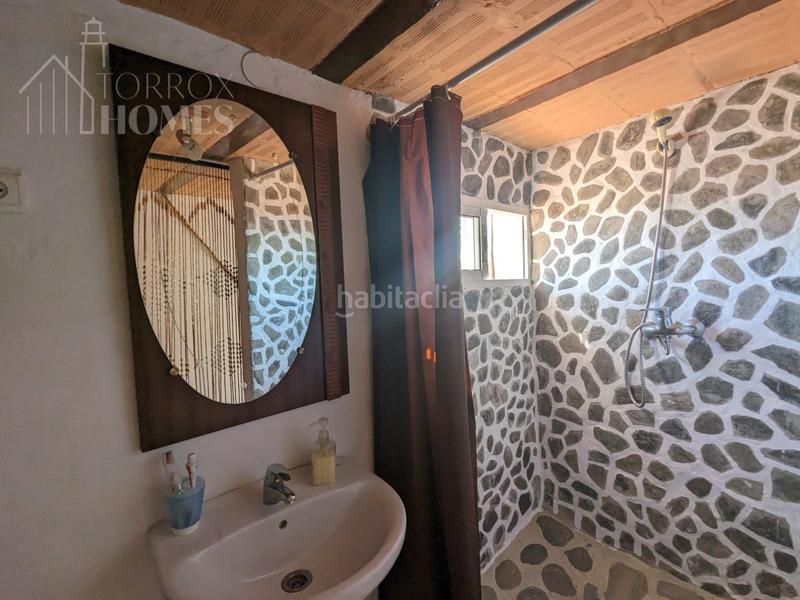 Foto 2699e60d-641c-4084-a604-682bb76c102f. Bauernhof mit parking in Algarrobo pueblo Algarrobo