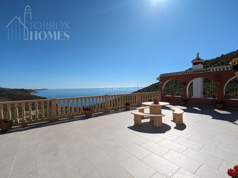 Foto 93942548-d259-4899-8521-35c4b3b81471. Bauernhof mit parking in Algarrobo pueblo Algarrobo