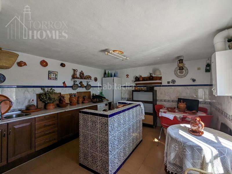 Foto 9f420e2a-424d-4eb2-b3f7-f1ce4d9df998. Bauernhof mit parking in Algarrobo pueblo Algarrobo