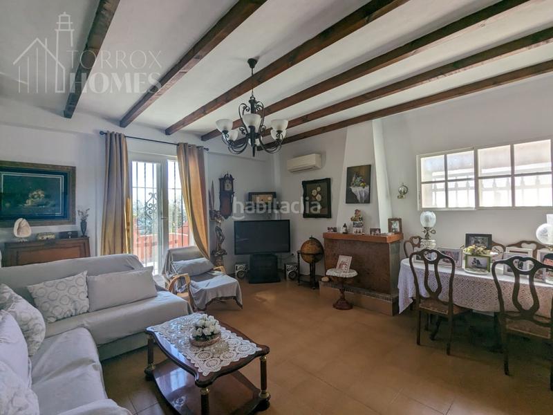 Foto f01807e6-34e1-431f-a56e-14ab54db23ef. Bauernhof mit parking in Algarrobo pueblo Algarrobo