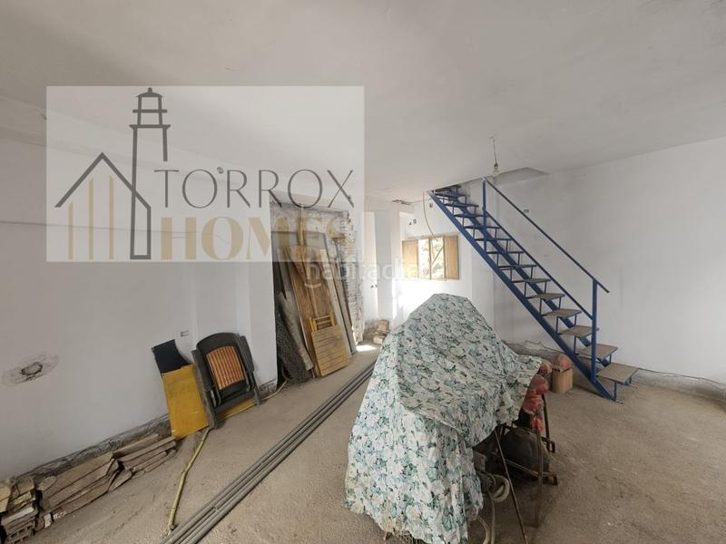 Foto e482943a-eb6f-4dd7-bbed-c374b7042a19. Casa  pueblo con proyecto de reforma en Torrox pueblo Torrox