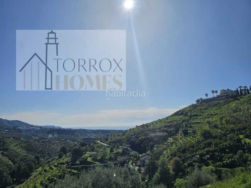 Foto b1e14656-a19d-4895-a817-3443193a738d. Terreny residencial a Torrox pueblo Torrox
