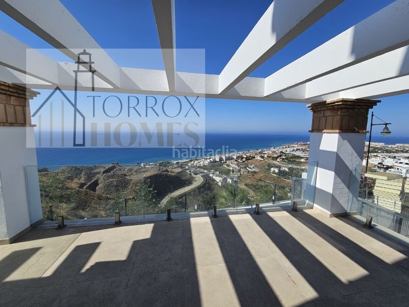 Foto 05d2fec1-1959-4241-8c4b-d18cf26023d1. Casa adossada amb aparcament a El Peñoncillo Torrox