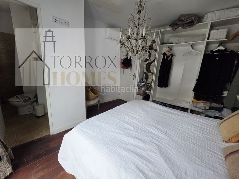 Foto ced6163a-5dca-441f-9999-99c9d0bd1e7f. Casa amb aparcament a Torrox pueblo Torrox