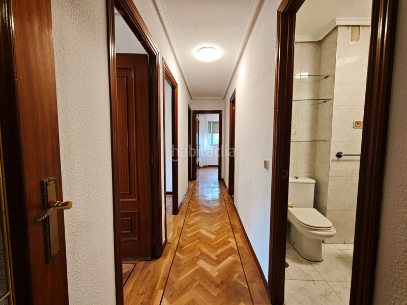 Foto 05862d3b-e23e-47ea-ae71-e043fbdbfc36. Etagenwohnung mit heizung parking in Aluche Madrid