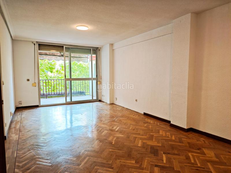 Foto 17fc595d-a5b2-405e-b3de-37199fe9ecd0. Etagenwohnung mit heizung parking in Aluche Madrid