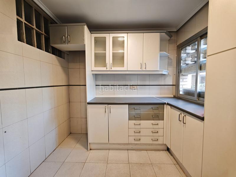 Foto 8b517491-51d3-4809-babd-c394fc106df3. Etagenwohnung mit heizung parking in Aluche Madrid