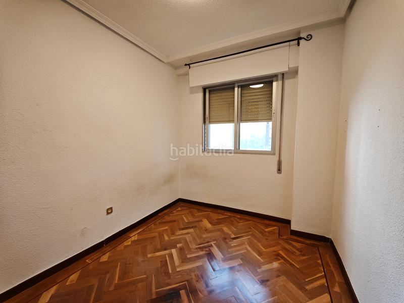 Foto d47e4257-a512-4af2-8967-b9fa73b44eea. Etagenwohnung mit heizung parking in Aluche Madrid