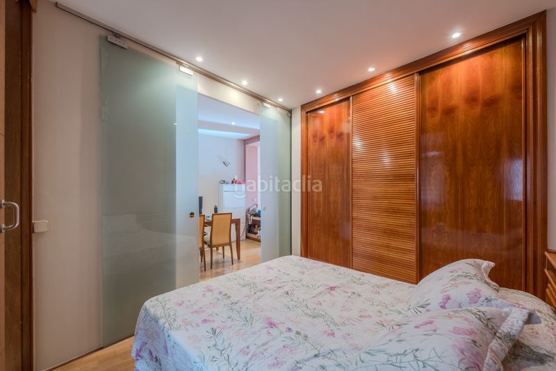 Foto 3cc1d752-c175-40e6-8be1-d640db24e232. Piso en Imperial Madrid