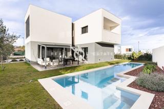 Haus in El Vedat - Santa Apolonia. Casa de 340 m2 con piscina y vistas en venta en torrent