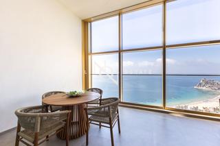 Pis a Levante Alto. Piso de lujo de 267 m2 con vistas y terraza en venta en benidorm