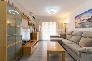 Pis a Barrio Benicalap. Piso de 113 m2 con terraza en venta en benicalap, valència