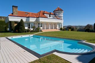 Maison  C/ la concha. Excelente chalet con piscina cerca de suances
