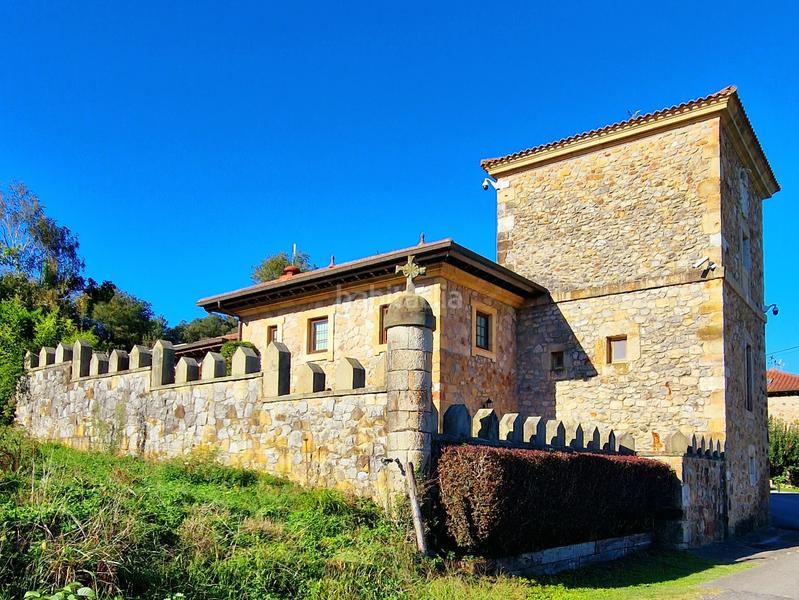 Foto 41e7050a-52c3-4536-82b9-c4a230ab219d. Bauernhof mit heizung parking in Voto