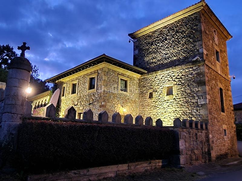 Foto 47242f73-8e2d-43c0-b3f6-6bc7c3dd5823. Bauernhof mit heizung parking in Voto