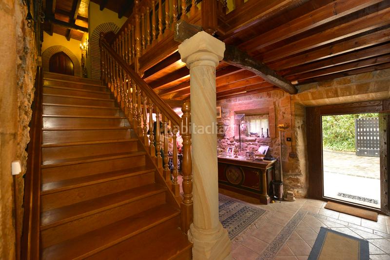 Foto 4976ad28-6ba7-4fad-9447-efd17f3fc7f6. Bauernhof mit heizung parking in Voto