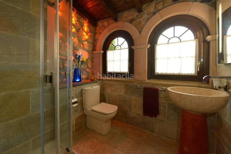 Foto ca9e795a-3968-451a-a66a-729243d93d28. Bauernhof mit heizung parking in Voto