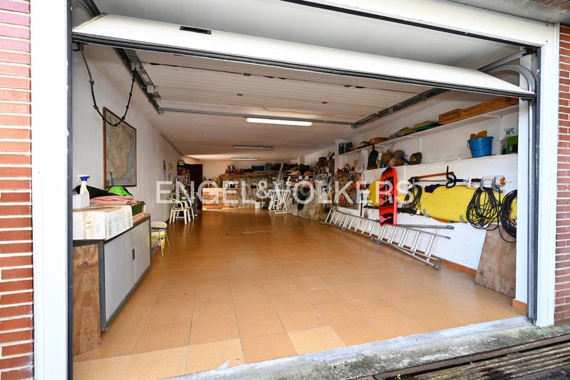 Foto 466d6e76-56ce-4510-b3bb-6f05cf860197. Casa excelente villa sobre el cantábrico en ría de Ajo en Bareyo