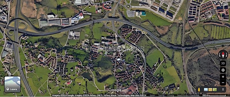 Foto d38bea69-b42d-4353-ae41-1bbb9f8f7907. Terreno residencial sensacional proyecto urbanístico de 7 chalets pareados junto a santander en Camargo