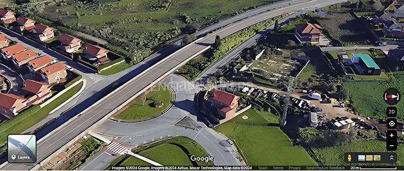 Foto fc2802bd-aa3a-49da-8f7c-76c744105b01. Terreno residencial sensacional proyecto urbanístico de 7 chalets pareados junto a santander en Camargo