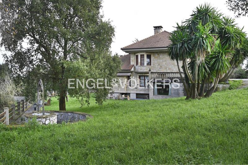 Foto 0b55776f-333e-482b-adbc-f66e8e18c6d0. Haus mit heizung parking in Arnuero