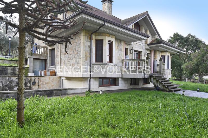 Foto 68b7b698-6c31-494e-a13a-10bada07de4f. Haus mit heizung parking in Arnuero