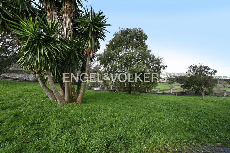 Foto def0dc4c-1461-49e5-8c3e-e3c362ec1c9c. Haus mit heizung parking in Arnuero