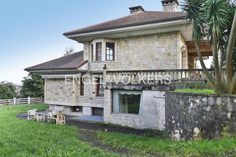 Foto eeaa9f19-918e-43be-8d3a-c38f82bca031. Haus mit heizung parking in Arnuero