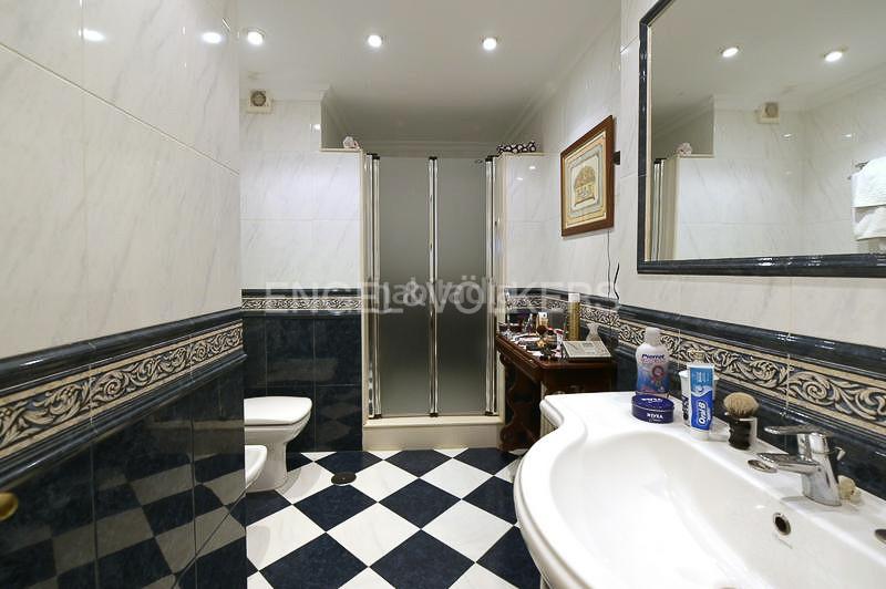 Foto 4288d954-f9a6-4d61-a0f6-83b39b866774. Apartamento piso exclusivo con magníficas vistas en castelar en Santander