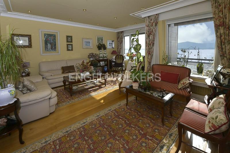 Foto 708d34aa-31b7-46d1-9780-2f7ae1b02a22. Apartamento piso exclusivo con magníficas vistas en castelar en Santander