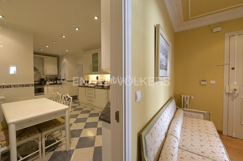 Foto 9e3f90c9-e2a6-43dc-8f4c-e4a0bb800c8c. Apartamento piso exclusivo con magníficas vistas en castelar en Santander