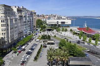Apartament  Calle isabel ii. Exclusivo piso con vistas a la bahía en el centro