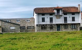 Casa  Avenida josé maría de pereda. Exclusiva casa unifamiliar en soto de la marina oportunidad de i