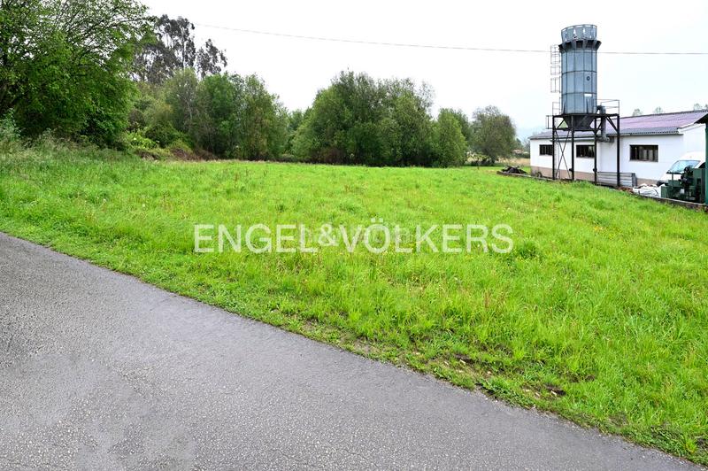 Foto 5638cdee-a03f-438e-b96a-b39ded914ca3. Terreno residencial estupenda parcela en Zurita en Piélagos