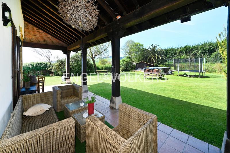 Foto 0a547ceb-b193-4657-8095-c0926a041e26. Casa amb calefacció aparcament piscina a Liencres Piélagos