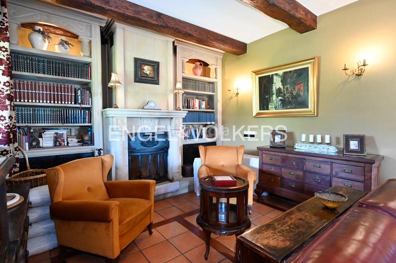 Foto 6eab5bfd-22ed-4b7e-a10c-a6a96739ad0b. Casa amb calefacció aparcament piscina a Liencres Piélagos